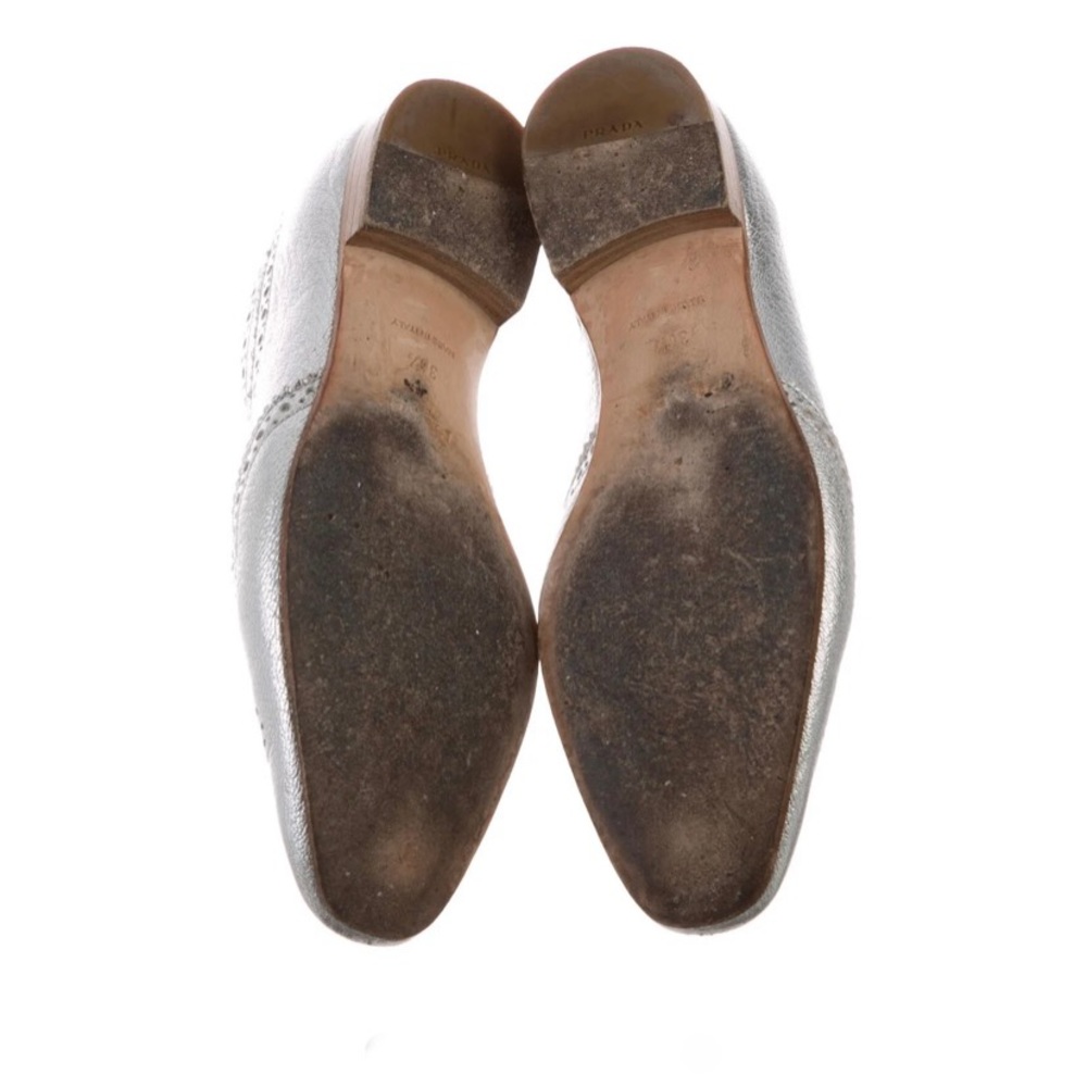 ❌sold❌Prada metallic silver leather oxfords flats 36.5 - Picture 6 of 7